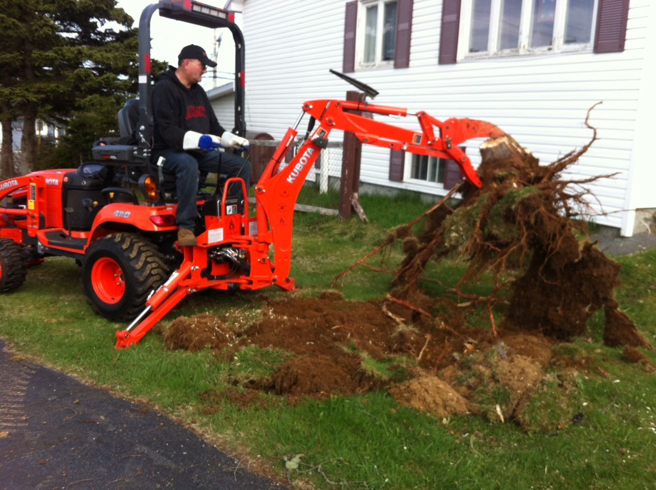 Modifying bucket teeth on backhoe? OrangeTractorTalks Everything Kubota